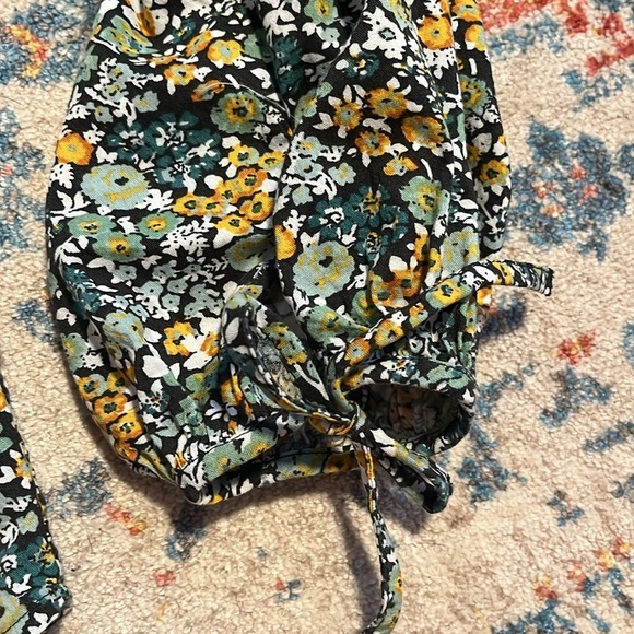 Universal Thread floral print large collar embroidered puff-sleeve top - Picture 8 of 8